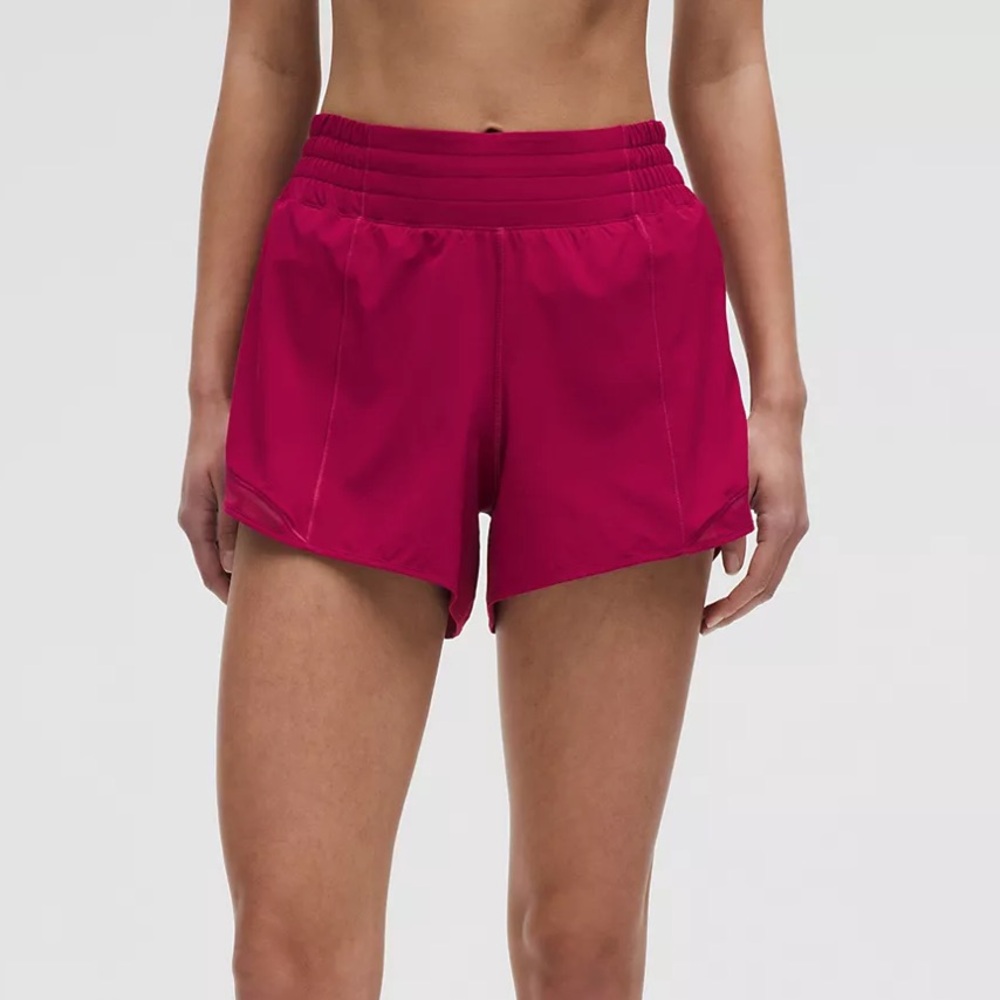 Lululemon Hotty Hot High-Rise Lined Short 4" Pomegranate size 8 NWT